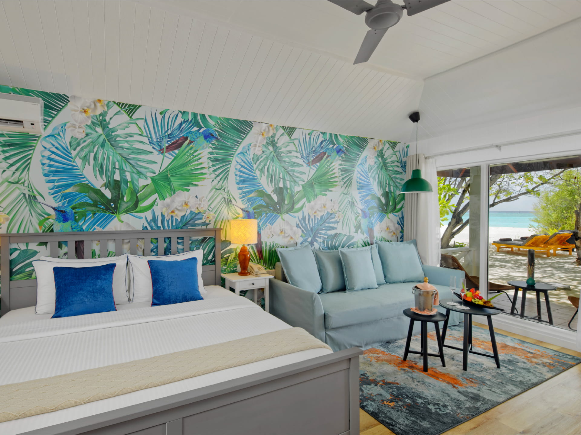 Villa Park Sun Island